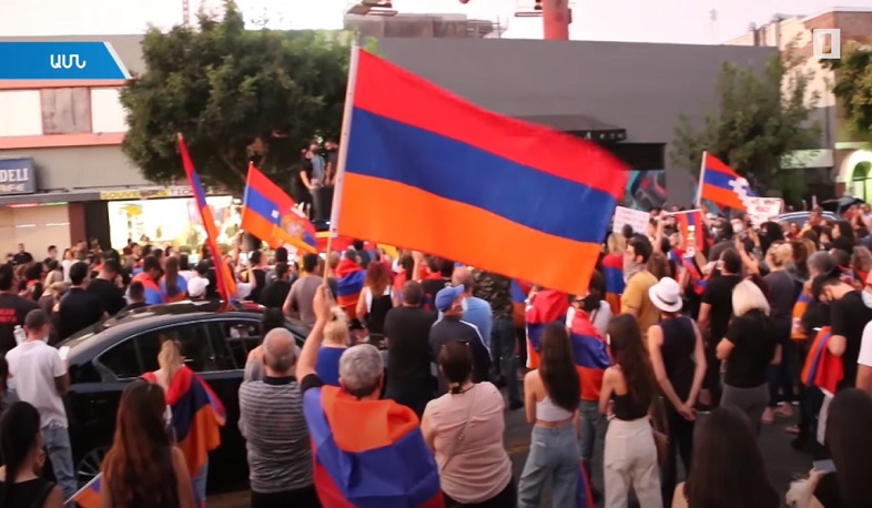 Աննախադեպ զանգվածային ցույց Լոս Անջելեսում