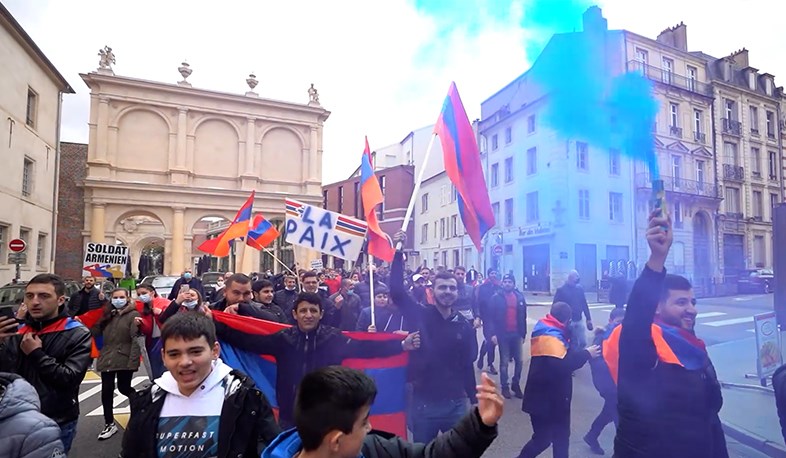 Ֆրանսիայի Նանսի քաղաքի հայ համայնքը ցույց է կազմակերպել