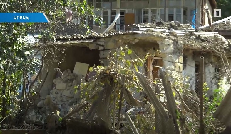 The scale of the damage caused by the rocket attack in Stepanakert. 