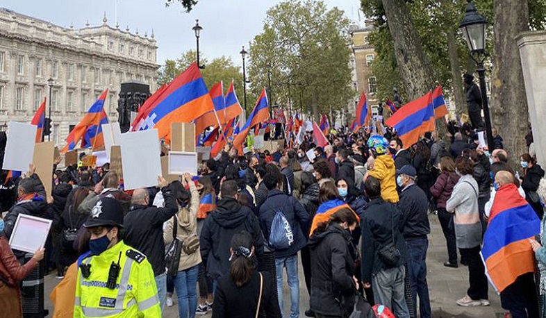 Հայերը բողոքի ակցիա են անցկացրել Լոնդոնում