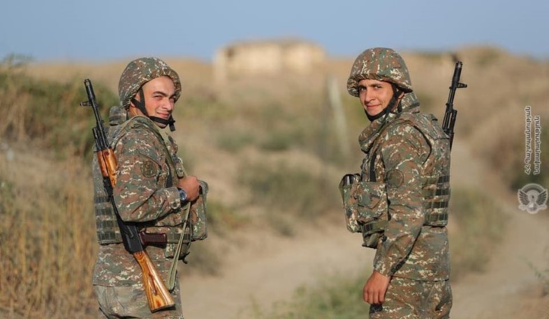 Մեր զինվորներից յուրաքանչյուրը անձամբ ինձ համար հերոս է. Արշակյան