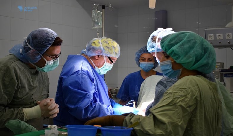 Հայաստանից և արտերկրից Արցախ ժամանած բժիշկները կյանքեր են փրկում