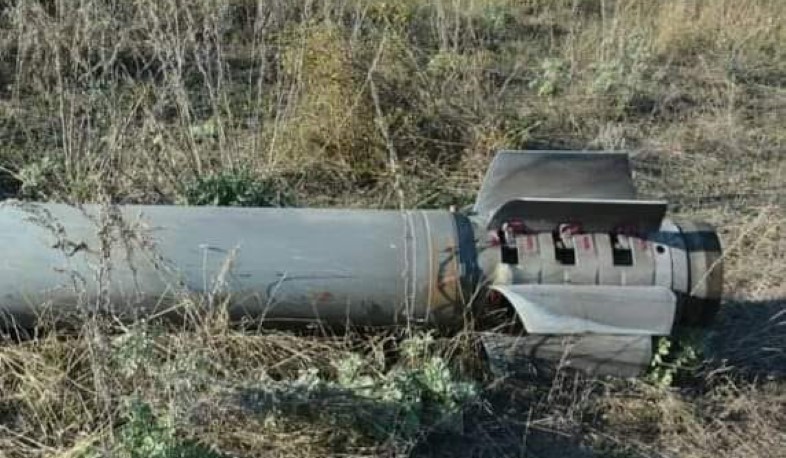 Ադրբեջանը «Սմերչ» կասետային ռումբերով հրթիռակոծել է Կարմիր Շուկան. զոհվել է մեկ բնակիչ․ ԱՀ ԱԻՊԾ