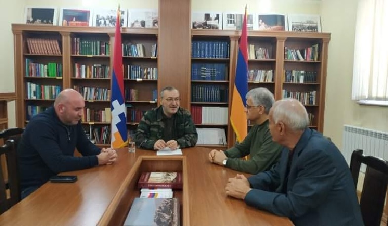 ԱՀ ԱԺ նախագահը հանդիպել է  Հայաստանի քաղաքաշինական գերատեսչությունների ղեկավարների հետ