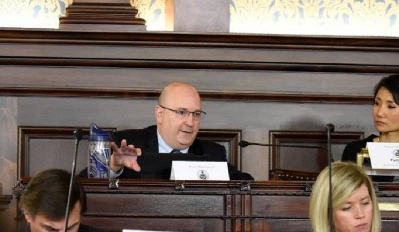 Конгрессмен США представит резолюцию, осуждающую нападения на Арцах