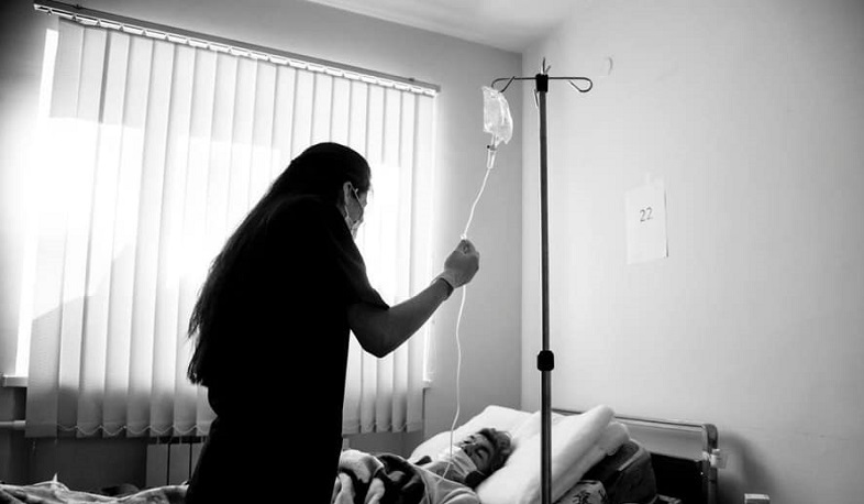 82-ամյա Ռուզաննա Սարգսյանը վիրավորվել է այս գիշեր՝ հակառակորդի հրթիռակոծության հետևանքով
