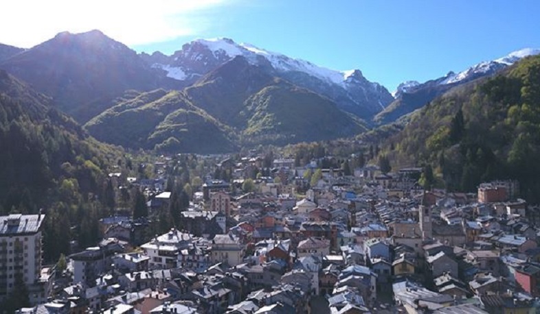 Французский город Лимоне признал независимость Арцаха