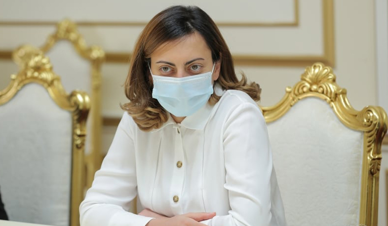 Խնդրում եմ՝ օր առաջ նախաձեռնեք ԱՀ ճանաչման գործընթաց Փարիզի քաղաքային խորհրդի կողմից. Լենա Նազարյանը՝ Անն Իդալգոյին