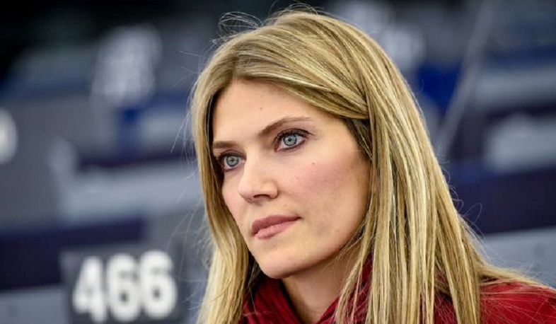 Եվրախորհրդարանի պատգամավորը ԵՄ-ին կոչ է արել չեղարկել շենգենյան վիզան Ադրբեջանի քաղաքացիների համար