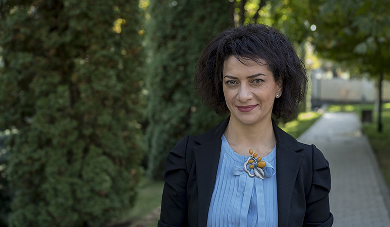 Աննա Հակոբյանի նամակը առաջին տիկնանց