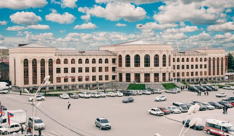 Այս պայքարում մեր անելիքը մեկն է՝ պայքարել մինչև վերջ, մինչև հաղթական ավարտ. Գյումրու համայնքապետարան