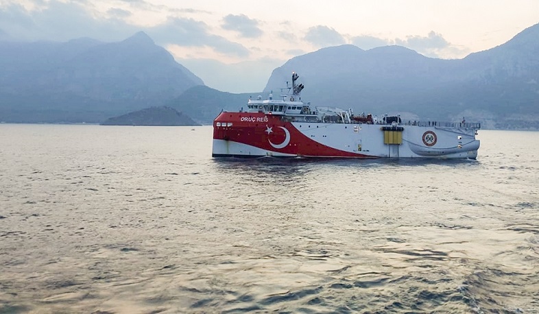 Չնայած  զգուշացումներին՝ Թուրքիան շարունակում է իր առաքելությունը Միջերկրական ծովում