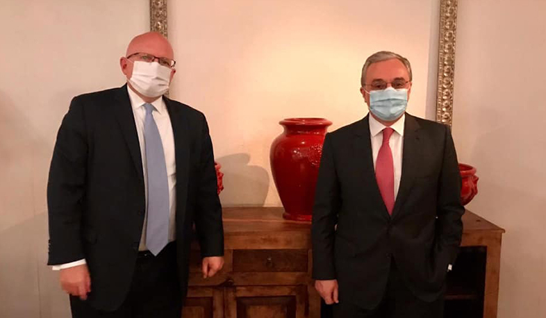 Mnatsakanyan meet with the US Acting Assistant Secretary of European and Eurasian Affairs