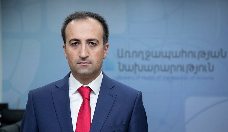 At the moment about 800 infected are in a serious and extremely serious condition. Torosyan