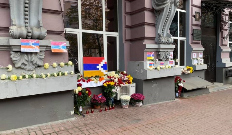 Армяне Украины выражают свою солидарность с Арцахом и Арменией