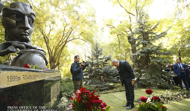 The souls, spirit and strength of Karen Demirchyan, Vazgen Sargsyan, other martyrs are with us today. RA Prime Minister