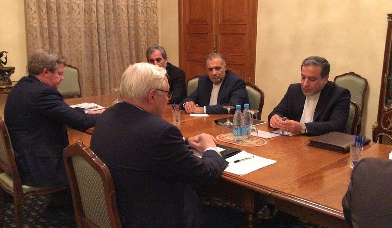 Руденко и Аракчи обсудили положение в зоне нагорно-карабахского конфликта