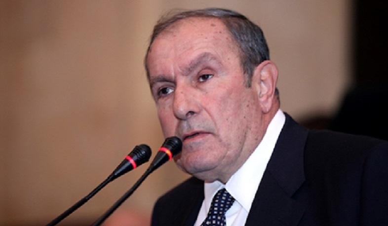 Լևոն Տեր-Պետրոսյանը հանդիպել է Իտալիայի դեսպանին