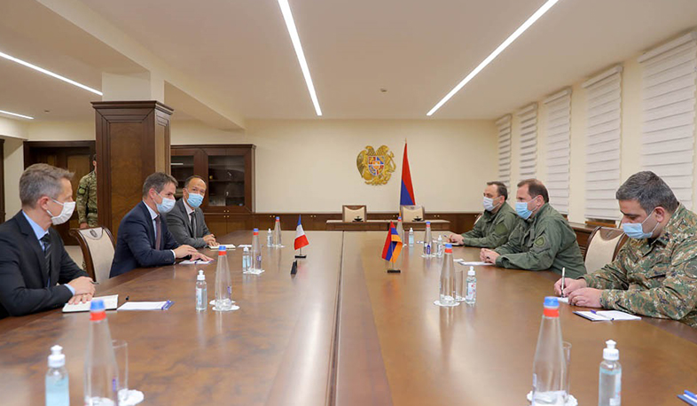 David Tonoyan received Jonathan Lacote. The situation in the war zone was discussed