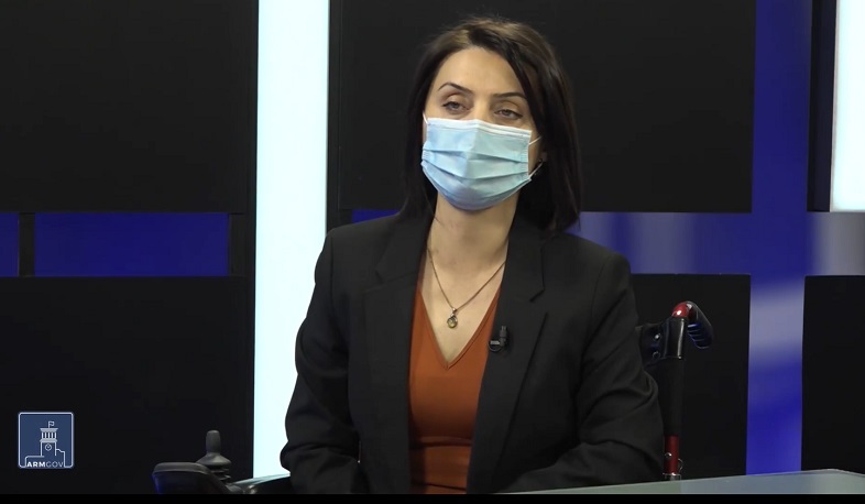 Accomodation, food, clothes and hygienic accessories are priority. Batoyan on needs of Artsakhis