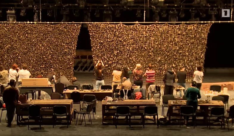 Օպերային թատրոնը՝ հանուն առաջնագծի