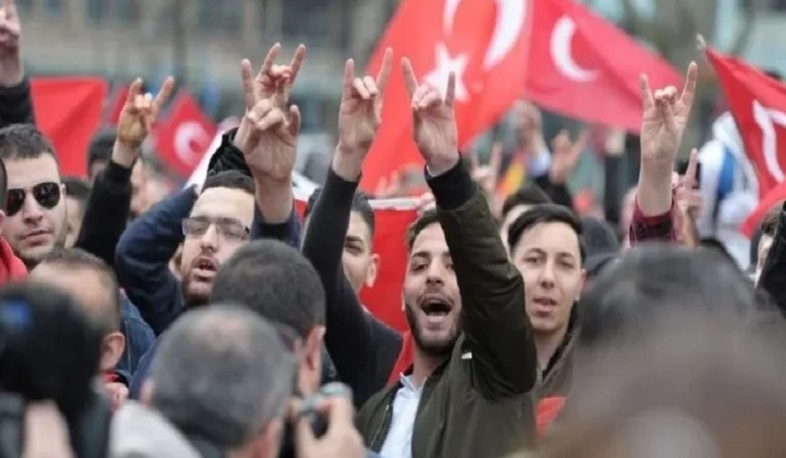 Ֆրանսիայում պաշտոնապես արգելվել է թուրքական «Գորշ գայլերի» գործունեությունը