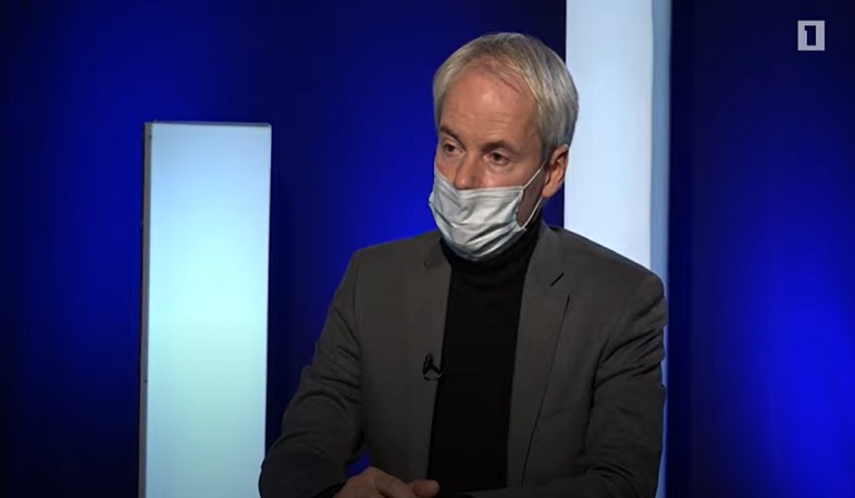 Հիմա աշխարհի բոլոր հայերը պետք է իրենց Հայաստանի դեսպանները համարեն. Հարի վան Բոմել