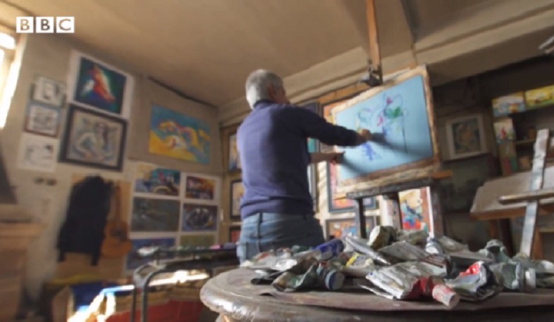 Люди искусства должны остановить эту войну своим криком. Художник из Капана