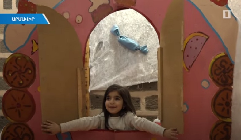 Արցախցիները՝ Էջմիածնում