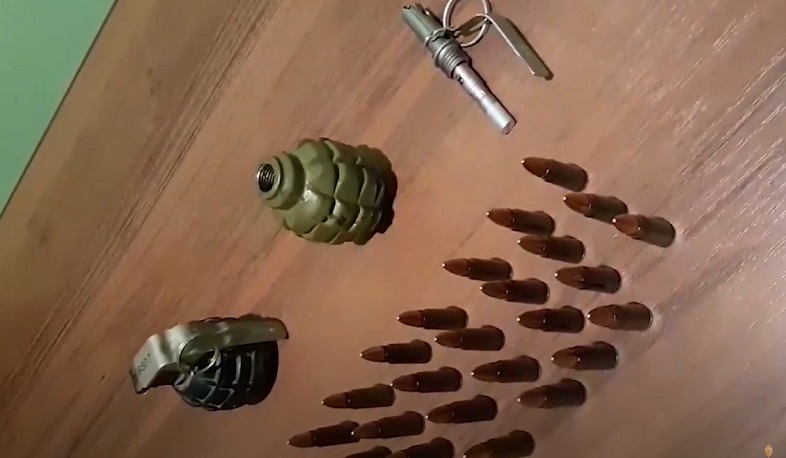 Վարդենիսի ոստիկանները Արցախից բերված զենք-զինամթերք են հայտնաբերել