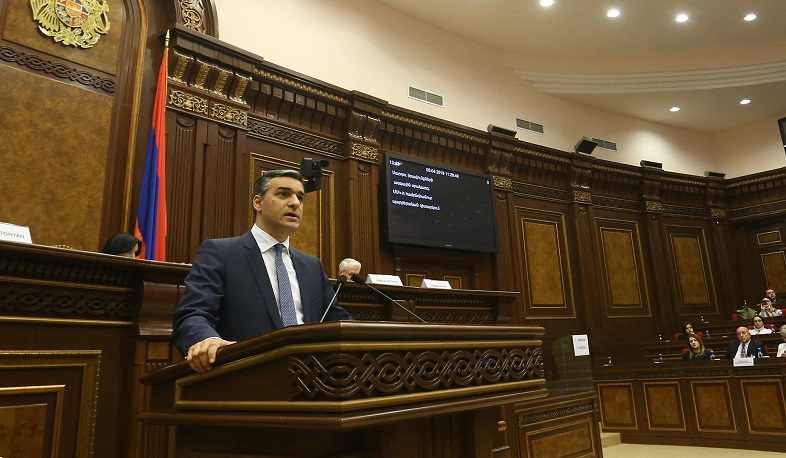 Защитник прав человека продолжает представлять миру зверства Азербайджана