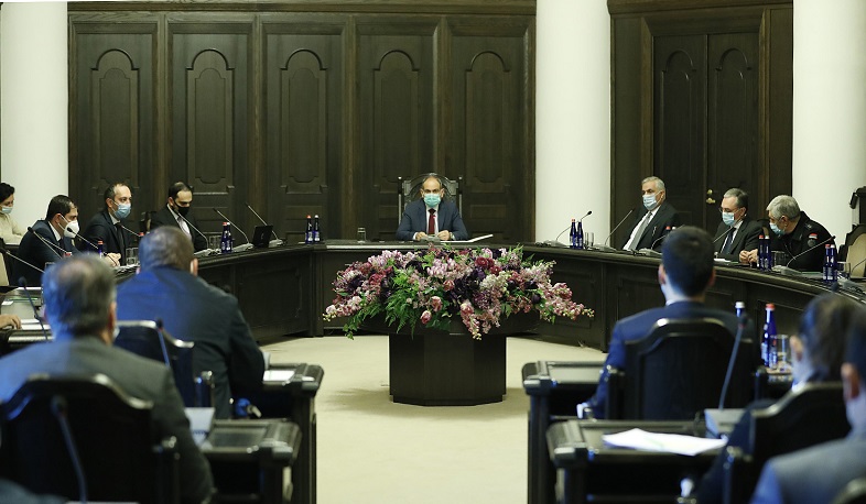 Под председательством премьер-министра обсуждена работа по решению проблем арцахцев и предстоящие шаги