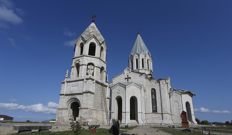 The Azeris who entered Shushi desecrated the Ghazanchetsots Church