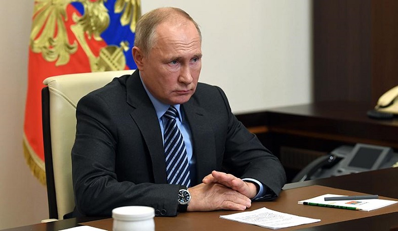 «Зачем мне его читать? Я же это писал»․ Путин о подписании соглашения по Карабаху
