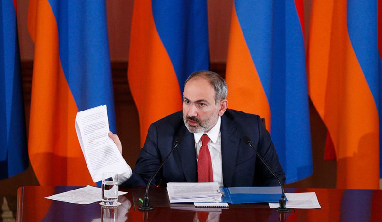 Պատերազմի ընթացքում առաջարկների տրամաբանությունը նույնն էր՝ հանձնել տարածքները, այդ թվում՝ Շուշին, ու՝ առանց կարգավիճակի. վարչապետ