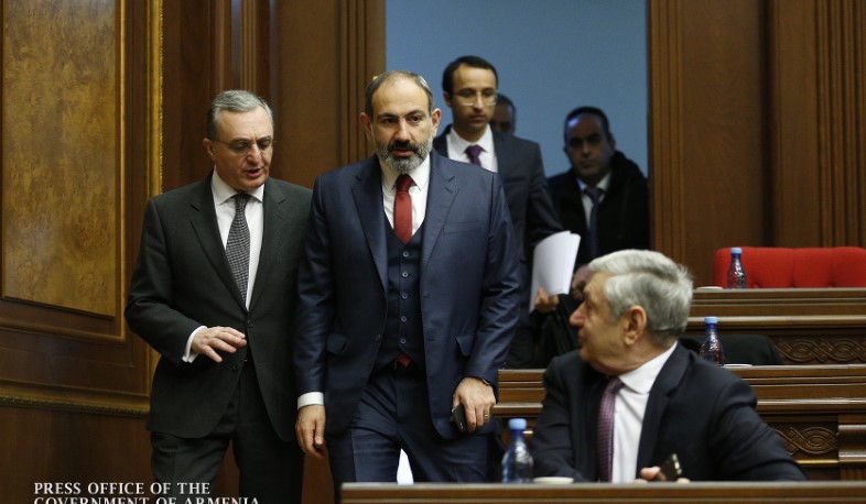 Я принял решение освободить министра иностранных дел с должности. Никол Пашинян