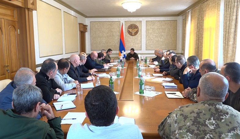 ԱՀ նախագահի մոտ քննարկվել են բնակչությանը ցուցաբերվելիք պետական աջակցության մեխանիզմները