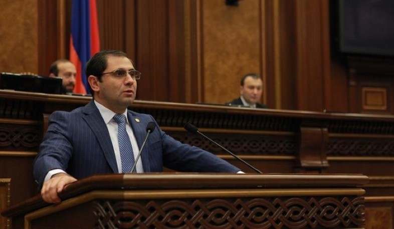 Արցախում բնակավայրերը վերականգնելու ուղղությամբ ջանք ու եռանդ չենք խնայելու. Պապիկյան