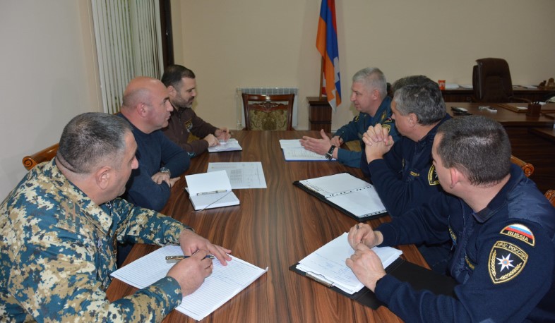 ԱՀ ԱԻՊԾ տնօրենը ՌԴ ԱԻՆ պաշտոնյաների մասնակցությամբ աշխատանքային խորհրդակցություն է անցկացրել