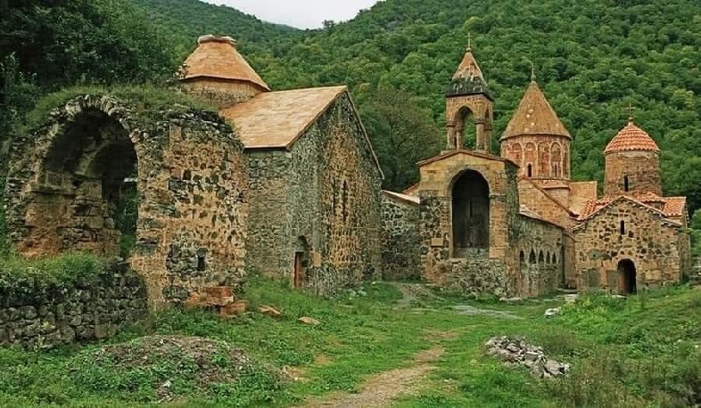 Армянские церкви и архитектура Арцаха под угрозой уничтожения