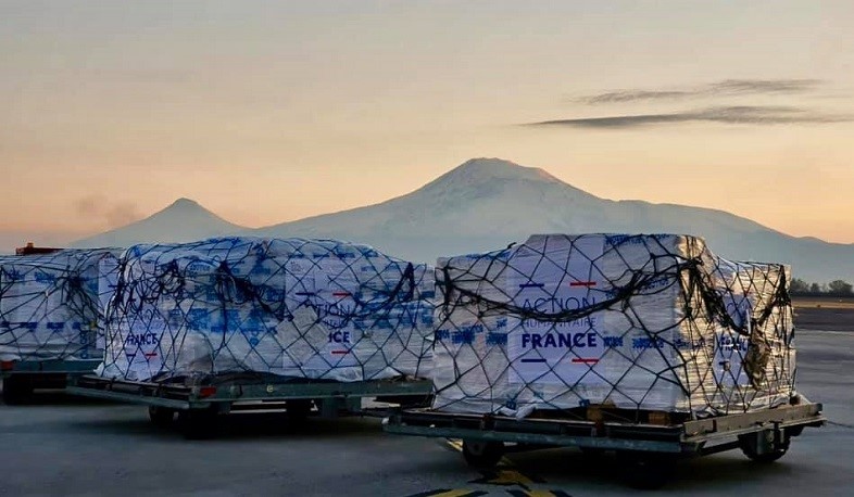Pashinyan thanked France for humanitarian aid