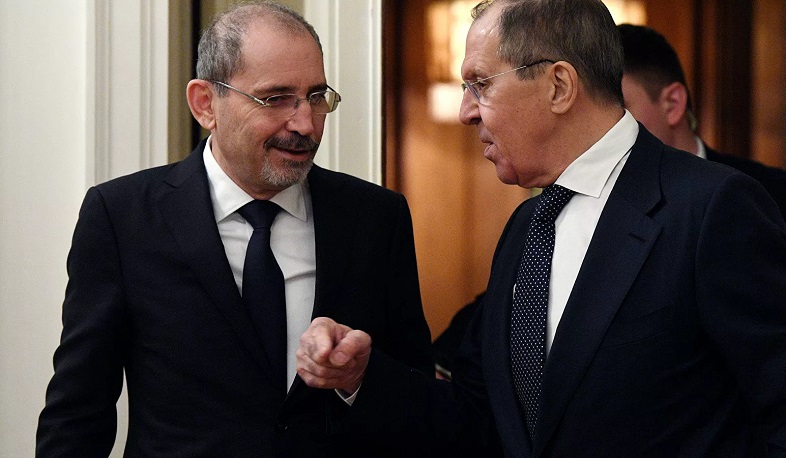 Лавров обсудил с главой МИД Иордании урегулирование карабахского конфликта