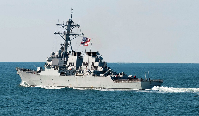 Американский эсминец нарушил российскую границу