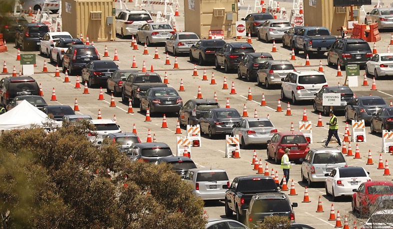 Гигантские очереди на Covid-тест в США