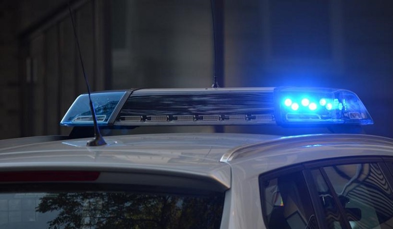 Под Петербургом мужчина захватил в заложники шестерых детей