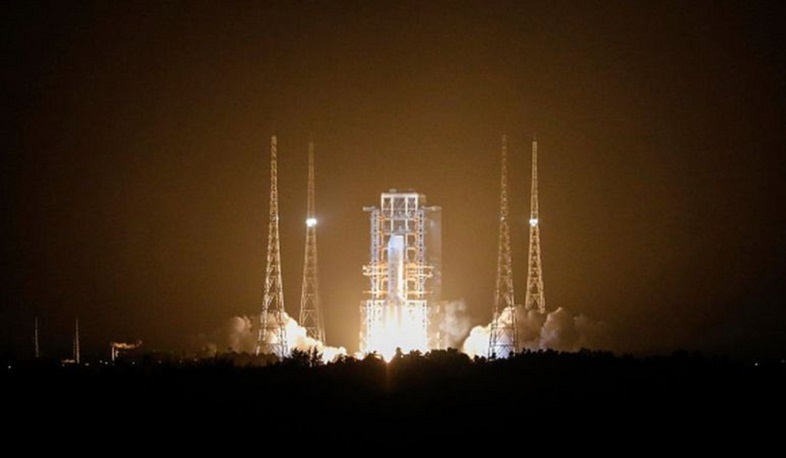 Китай отправил на Луну зонд 