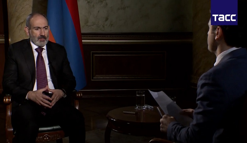 Главный вопрос на данный момент — обеспечить стабильность в Нагорном Карабахе. Пашинян