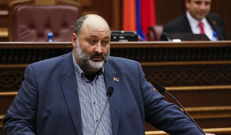 Վարազդատ Կարապետյանը դեկտեմբերի 4-ից կստանձնի Չինաստանում Հայաստանի առևտրային ներկայացուցչի պարտականությունները