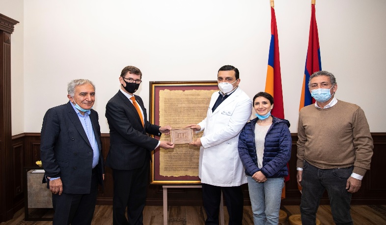 Նիդեռլանդների արտակարգ և լիազոր դեսպան Նիկոլաս Սխեմերսը Զինվորի տան հյուրն էր