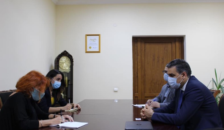 The return of prisoners and the exchange of bodies require an urgent solution. Ombudsman